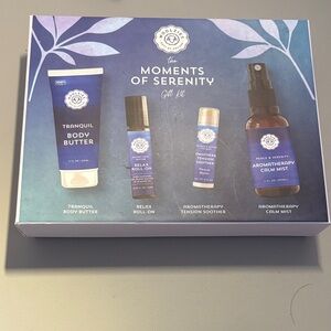 Moments of Serenity Aromatherapy Gift Kit